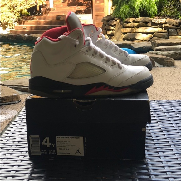 Jordan - Picture 2 of 14